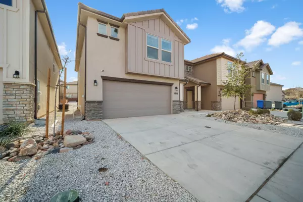 St George, UT 84790,5896 S Fairlane Way