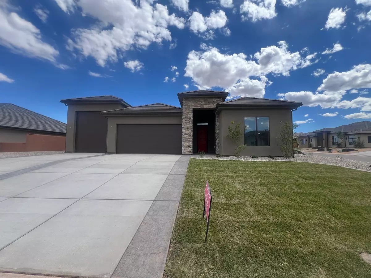 Ivins, UT 84738,273 W Peaceful LN