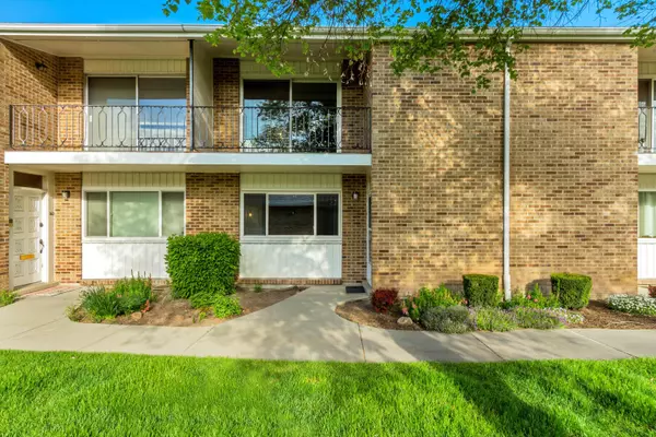 Salt Lake City, UT 84107,843 E Three Fountains DR #261