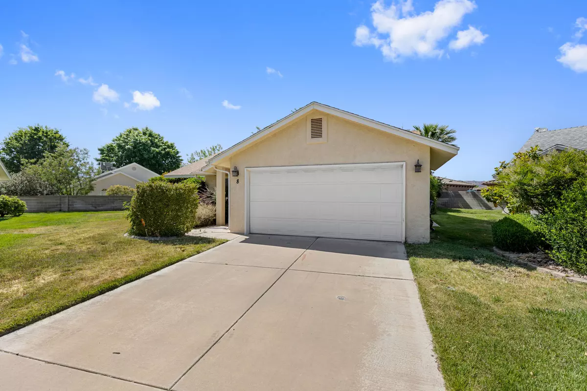 St George, UT 84770,710 S Indian Hills  #8