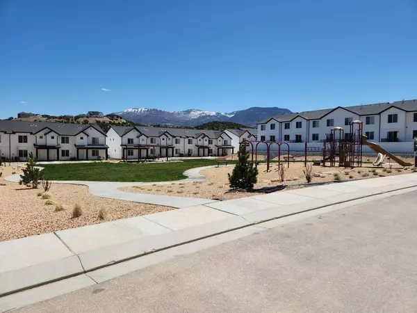 Cedar City, UT 84720,2961 W Graham  #1086