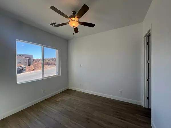 St George, UT 84770,3058 W Platani Trail