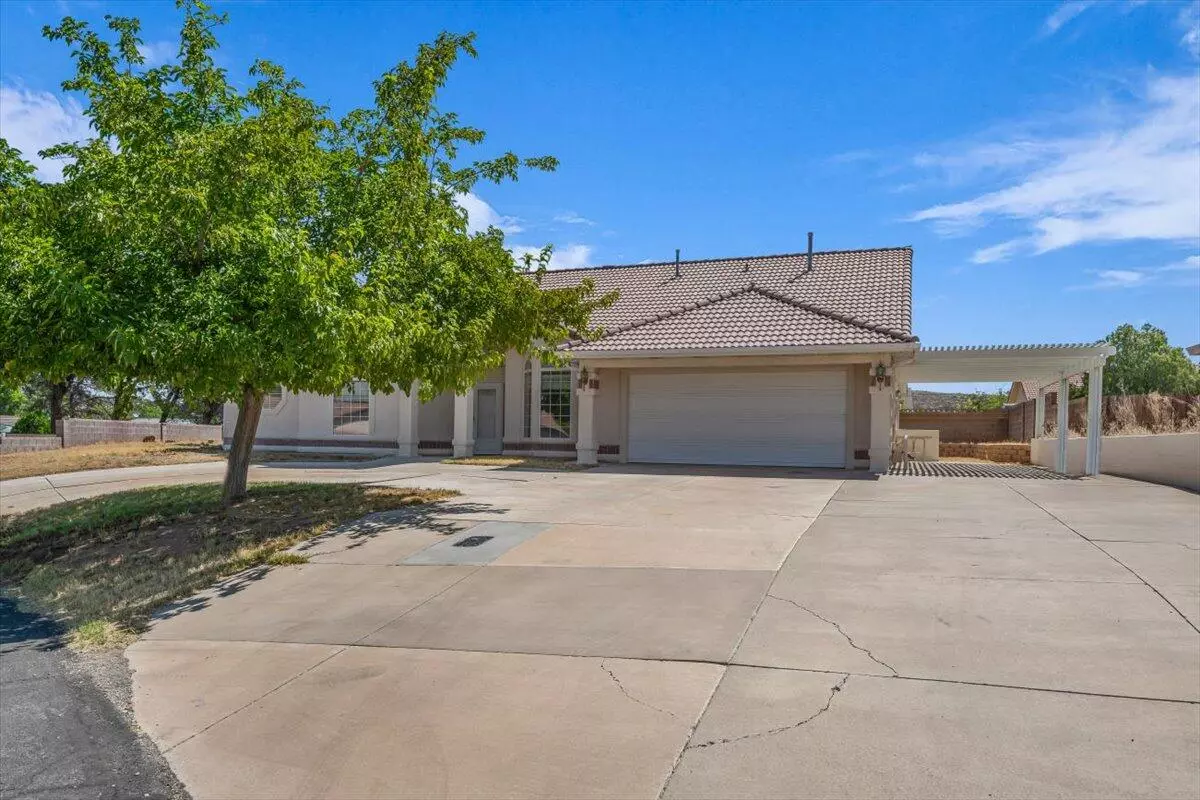 St George, UT 84790,3077 Spruce CIR