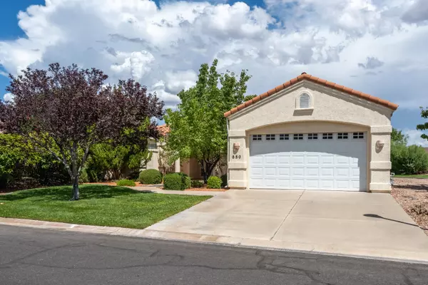 Hurricane, UT 84737,880 N Sky Mountain CT