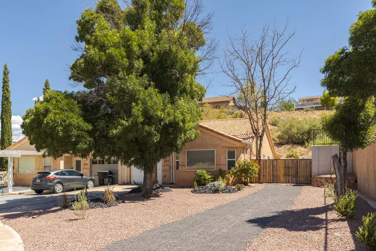 La Verkin, UT 84745,636 N 220 W