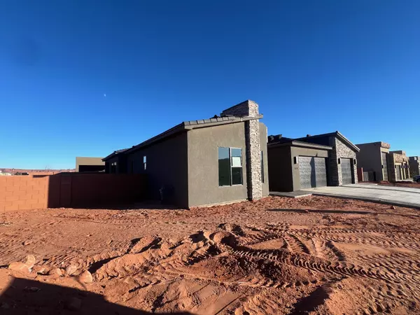 Ivins, UT 84738,149 S 700 W