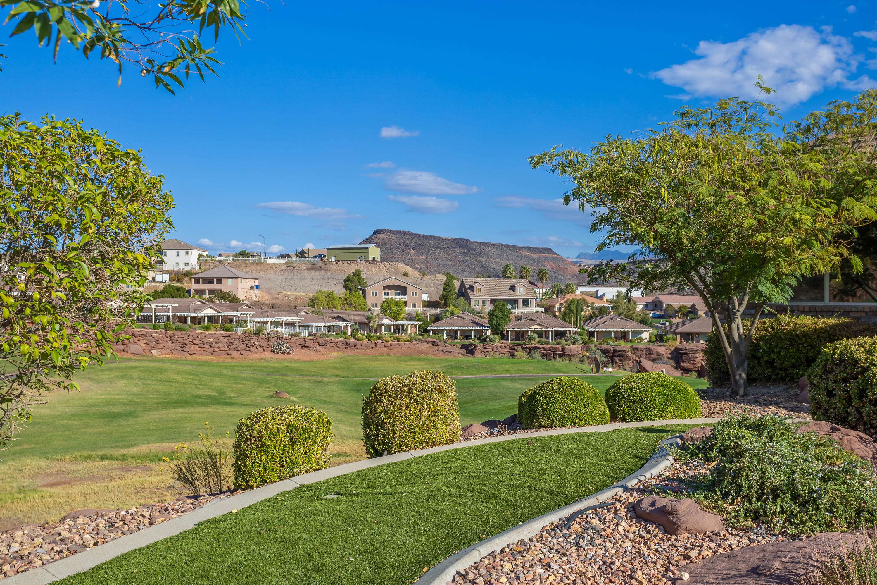 St George, UT 84770,2129 S Chippenham CT