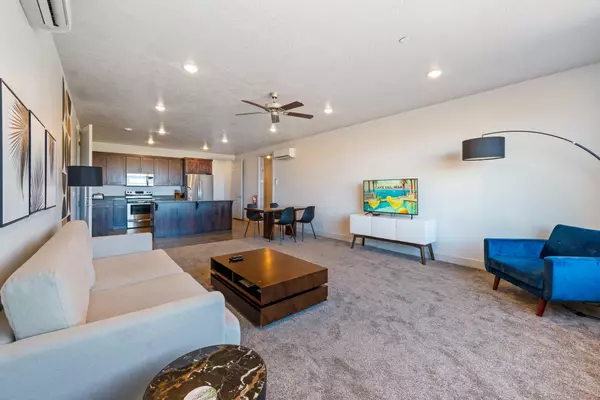 Hurricane, UT 84737,5136 W Villas DRN #7-301