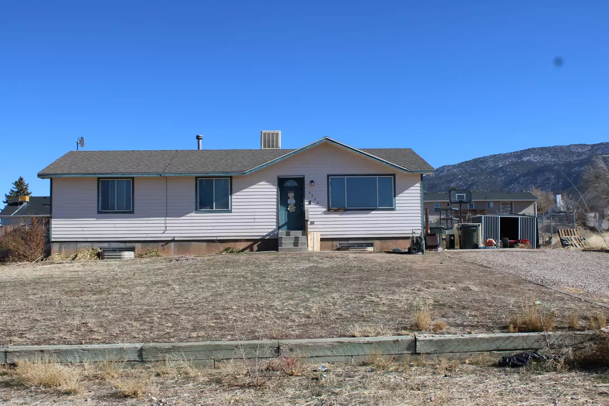 Enoch, UT 84721,4908 Mule Train Dr DR