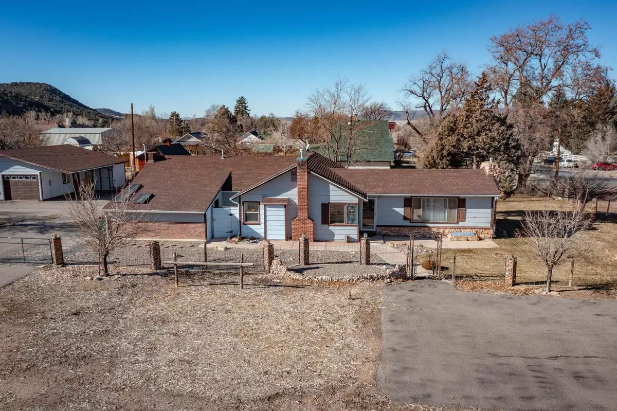 Parowan, UT 84761,210 S 100 E