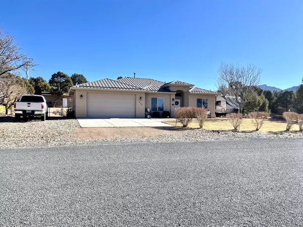 372 N Pinion CIR Central, UT 84722