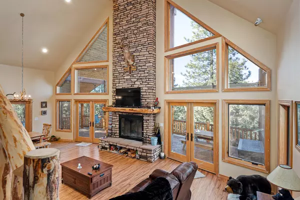 1265 Ponderosa DR, Duck Creek, UT 84762