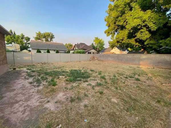 Richfield, UT 84701,41 N 300 E