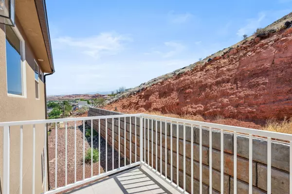 St George, UT 84770,438 N STONE MOUNTAIN #17