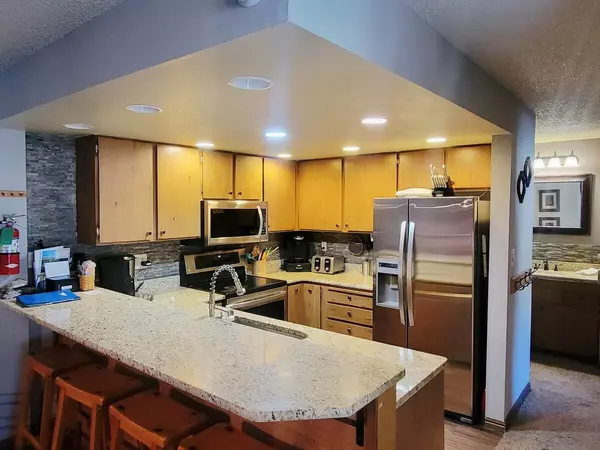 Brian Head, UT 84719,407 S Vasels RD #17