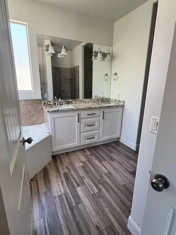 St George, UT 84790,608 E DUCATI Way