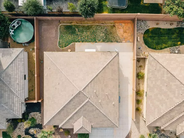 St George, UT 84790,5887 DESERT CREST DR