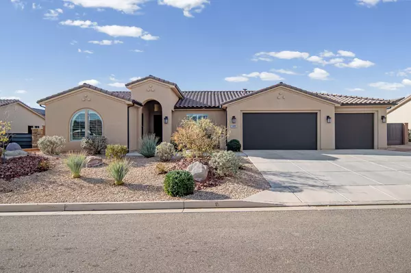 195 W VIA MODELO, Washington, UT 84780