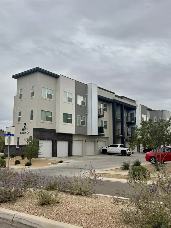 St George, UT 84790,5801 S GARNET DR #2-301