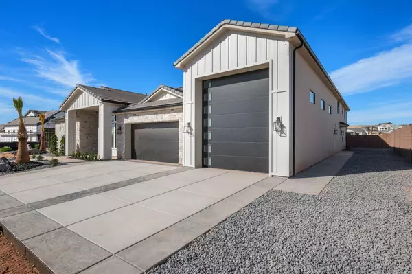 Washington, UT 84780,4988 S LAKEFRONT Place