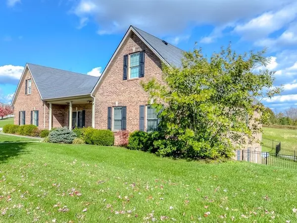 594 Earlymeade DR, Winchester, KY 40391