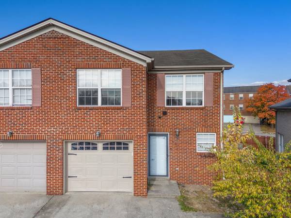 511 Big Bear LN, Lexington, KY 40517