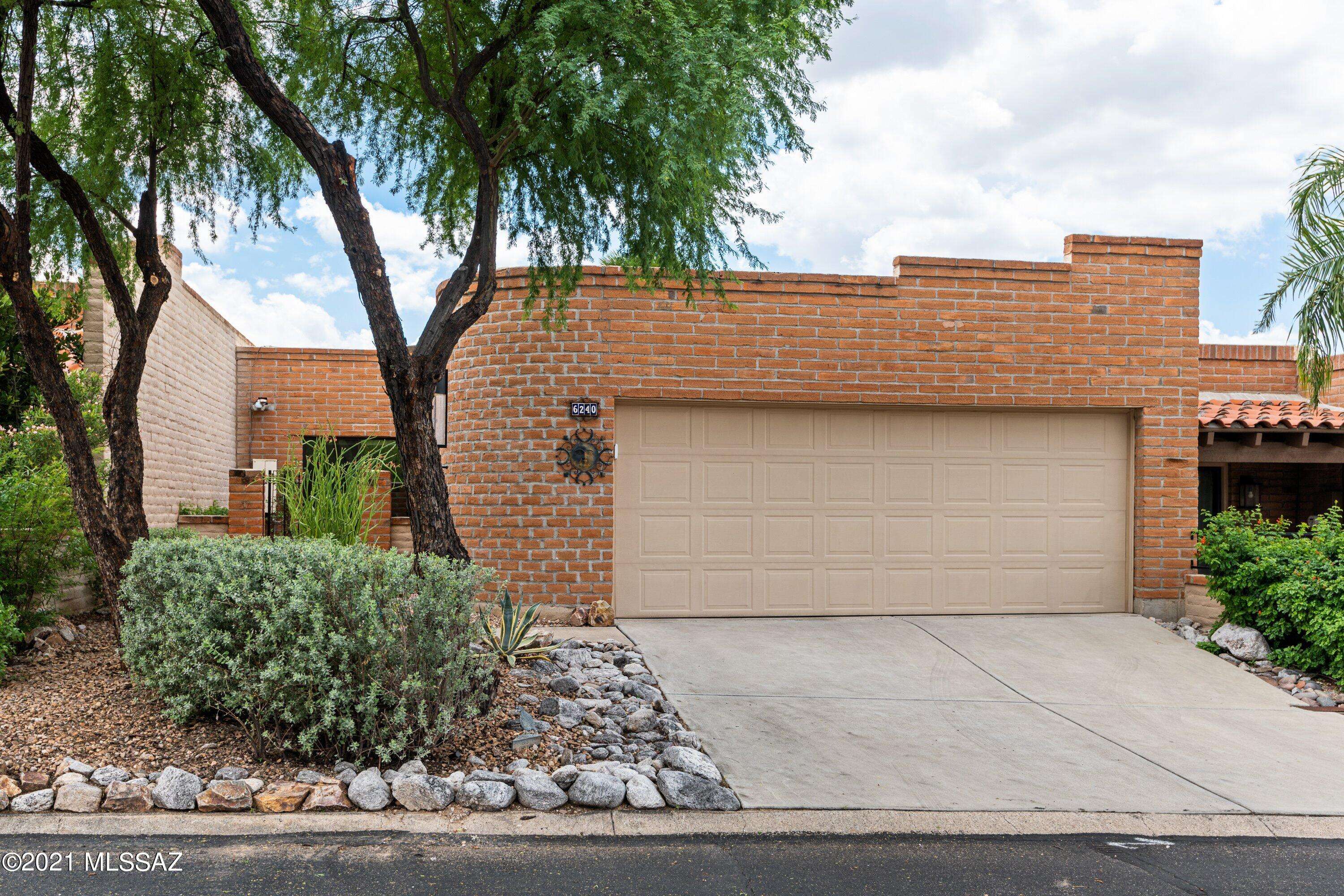 Tucson, AZ 85750,6240 E Frontier Place