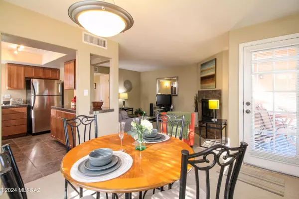 Tucson, AZ 85718,6651 N Campbell Avenue #224