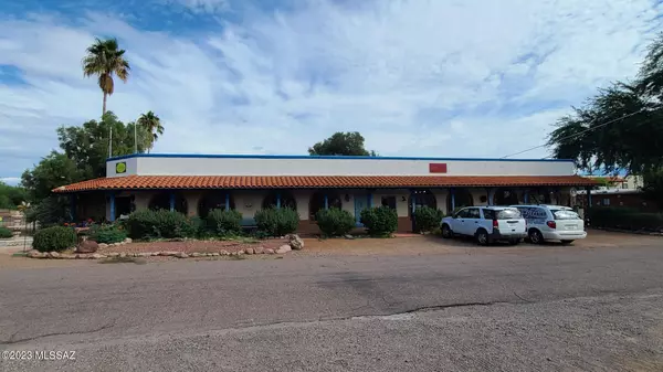 Tubac, AZ 85646,2 Camino Otero