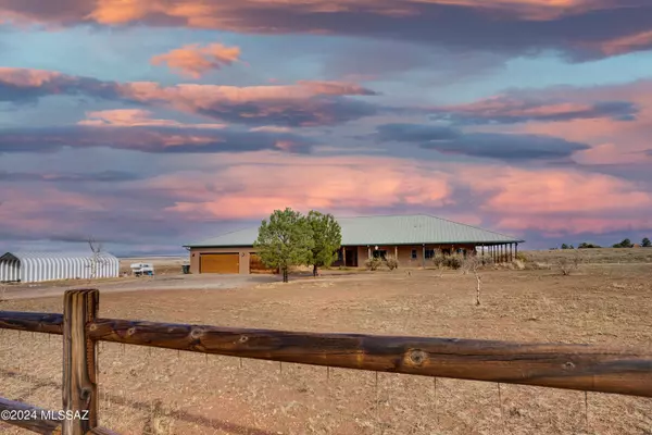 Sonoita, AZ 85637,33 Red Man Drive