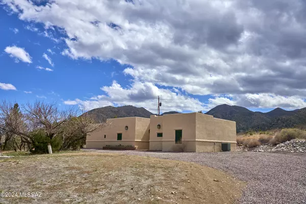 Portal, AZ 85632,2749 W Hilltop Road