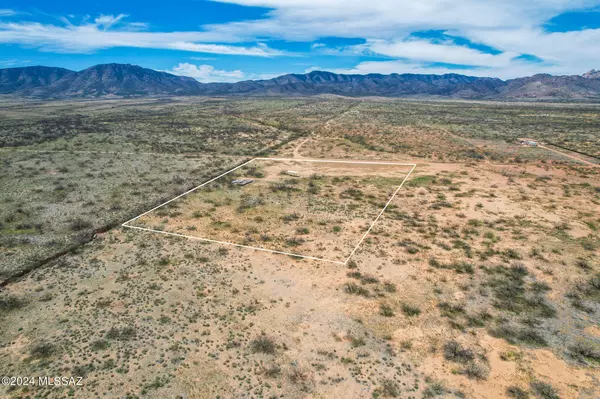 Pearce, AZ 85625,4.64 Acres S Central Road #1