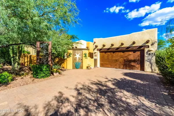 5471 W Lone Star Drive, Tucson, AZ 85713