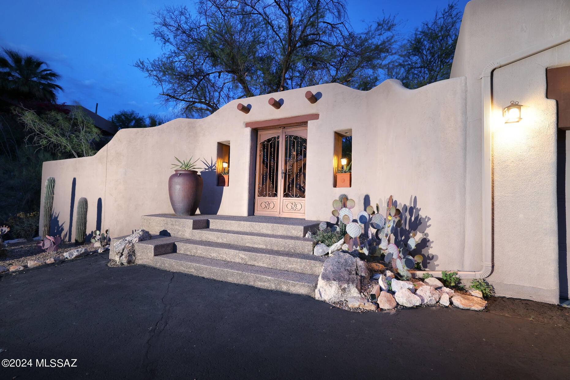 Tucson, AZ 85749,13630 E Sahuaro Sunset Road