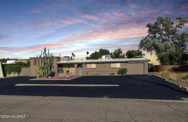 121 S Langley Avenue, Tucson, AZ 85710