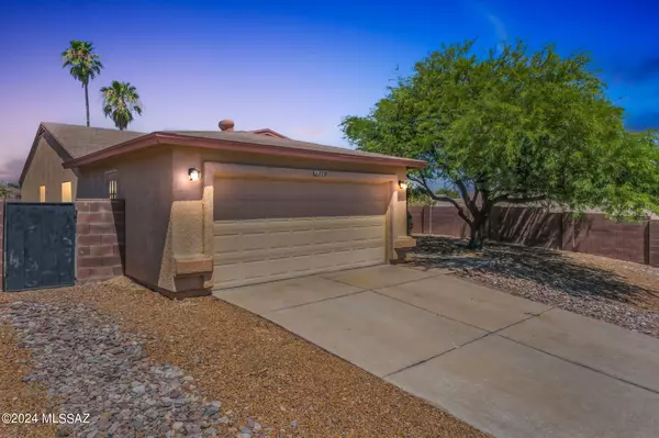 Tucson, AZ 85748,772 S Granite Falls Drive