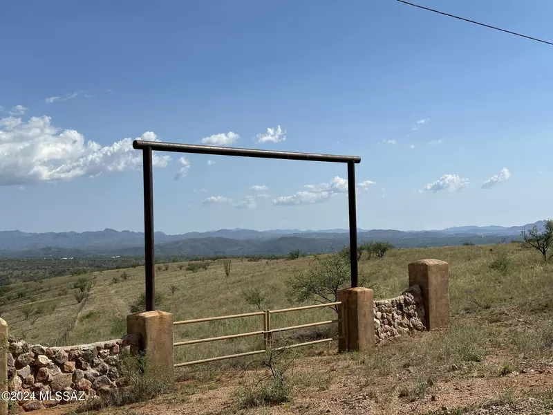 187 Lado De Loma Drive #8, Patagonia, AZ 85624