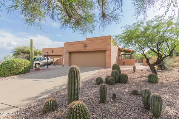 5493 Camino Del Penoso, Tucson, AZ 85750