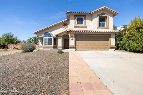 874 W Port Royal Place, Oro Valley, AZ 85737