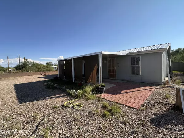 Benson, AZ 85602,680 S Catarina Street