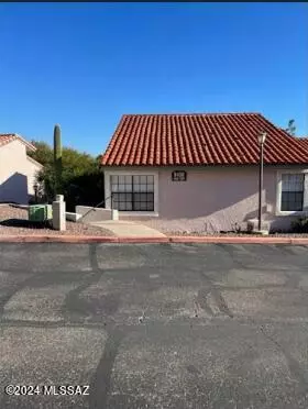 Tucson, AZ 85718,6450 N Tierra De Las Catalinas  #102