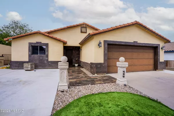 Nogales, AZ 85621,434 Camino Dona Cydney