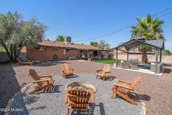 7441 E Princeton Drive, Tucson, AZ 85710