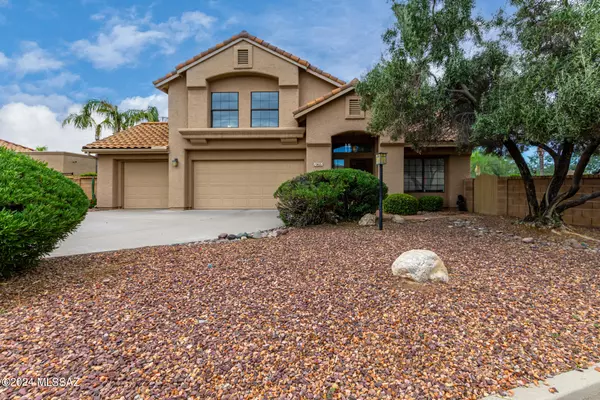 Oro Valley, AZ 85737,10021 N Pitchingwedge Lane