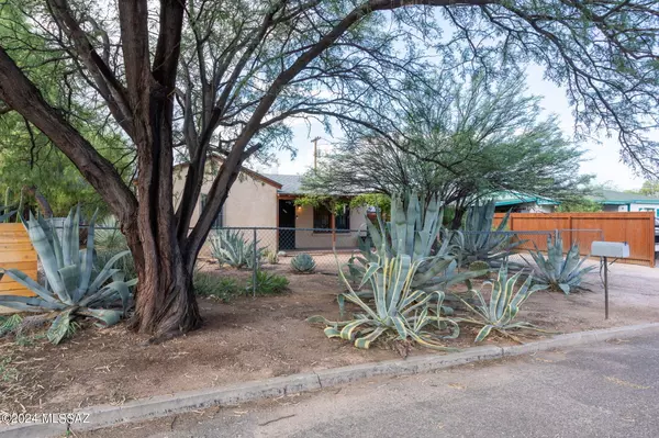 Tucson, AZ 85711,4032 E Montecito Street