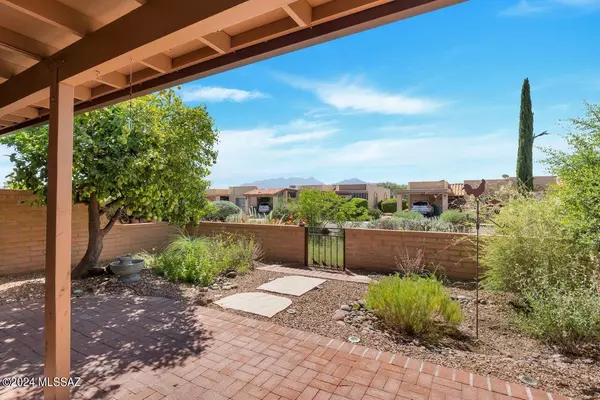 1509 W Via Del Jarrito, Green Valley, AZ 85622