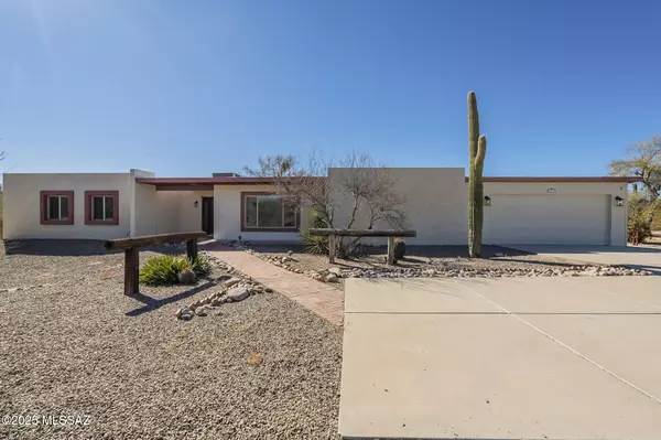 1831 W Placita Del Coyote, Tucson, AZ 85704