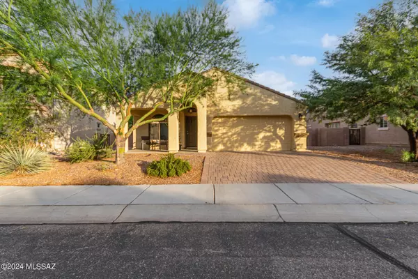 8795 W Saguaro Moon Road, Marana, AZ 85653