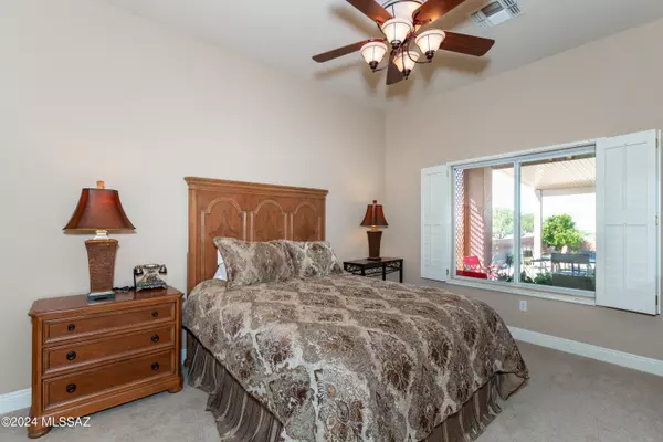 Marana, AZ 85658,5177 W Navajo Mesa Place