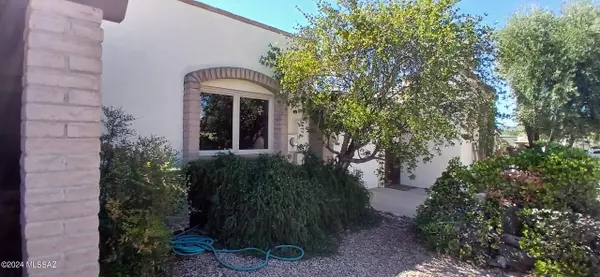 2837 S Calle Trafalgar, Green Valley, AZ 85622